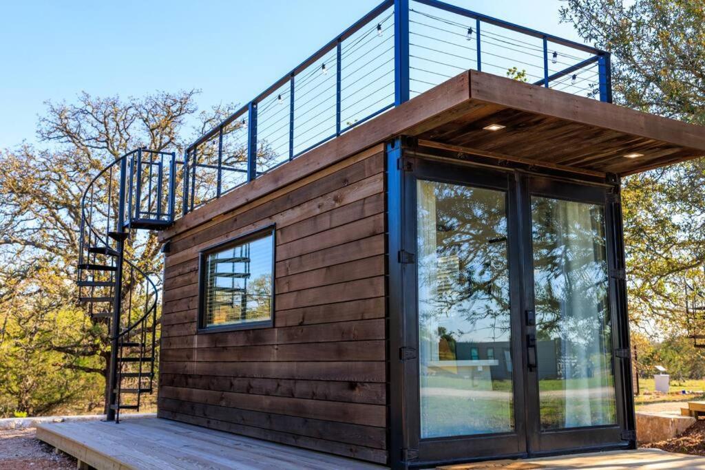 New The Texas Retreat-Container Home Fredericksburg Zewnętrze zdjęcie