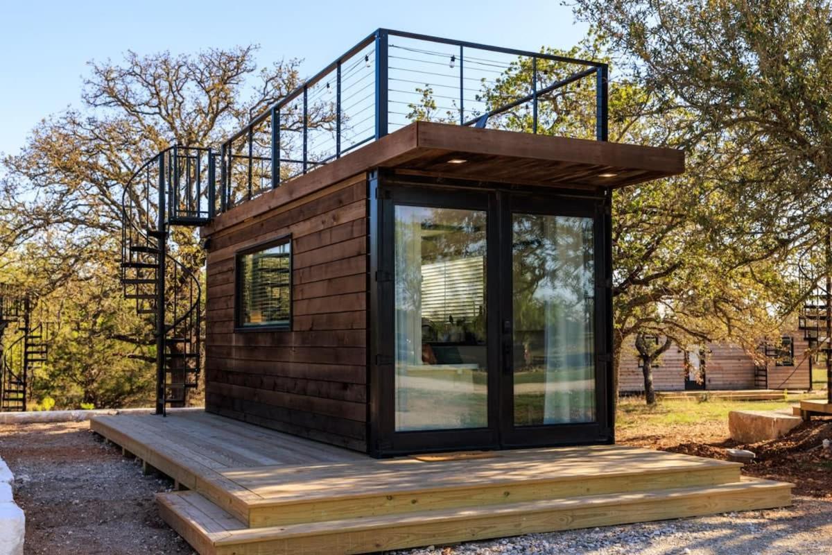 New The Texas Retreat-Container Home Fredericksburg Zewnętrze zdjęcie